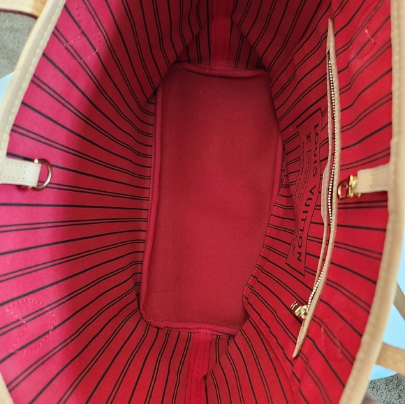 Authentic Louis Vuitton Monogram Neverfull MM - Picture 3 of 4